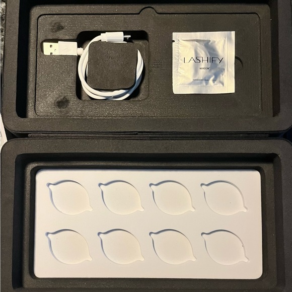 NEW Lashify ✨ White LED Light Control Kit • Sapphire Petite Wand - Picture 6 of 9